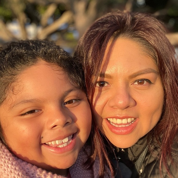 Meet your Posher, Bibi - Picture 3 of 4